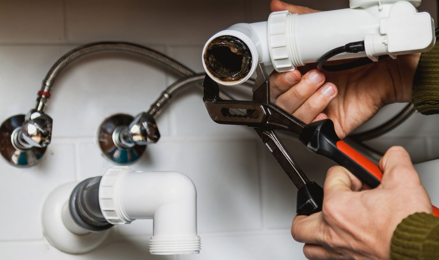 Emergency Drain Cleaning and Plumber Services in Etobicoke